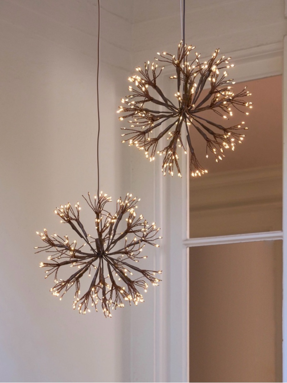 New Open Box Balsam Hill 8” Brown Outdoor Cluster Fairy Starburst 2 Lights Set